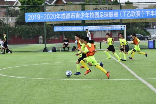 C罗婚姻协议揭秘：若离婚乔治娜每月获77万但财产独立